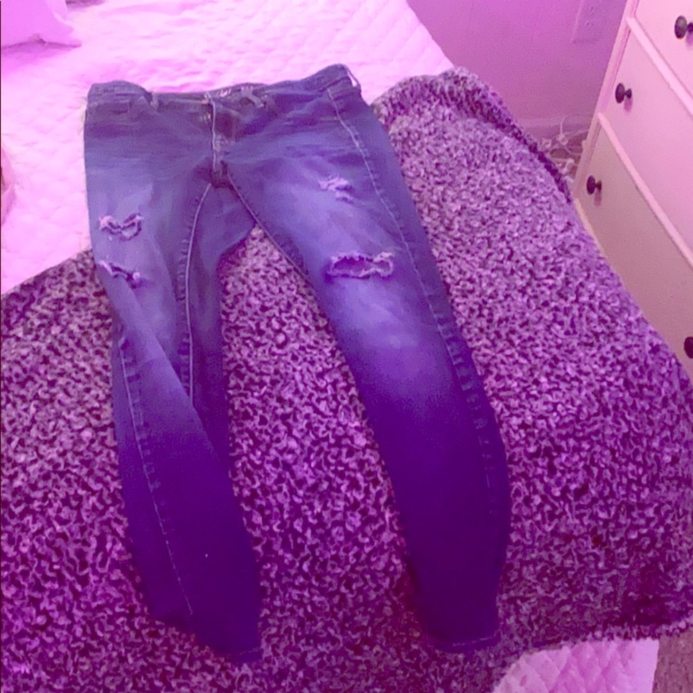 Dark washed ripped jeggings
